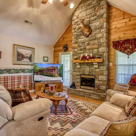 Bluebird'S Song By Honeybearcabins Sevierville Exterior foto