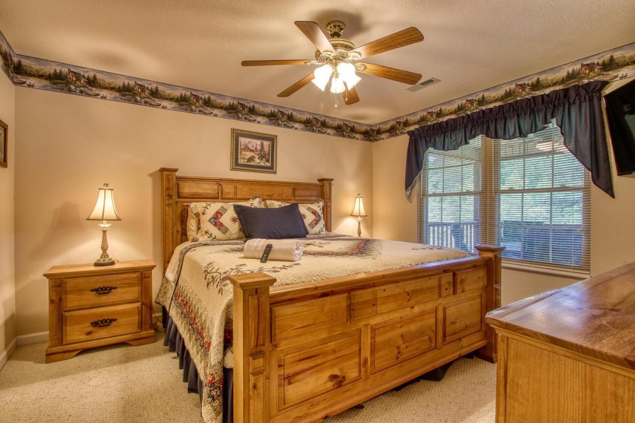 Bluebird'S Song By Honeybearcabins Sevierville Exterior foto